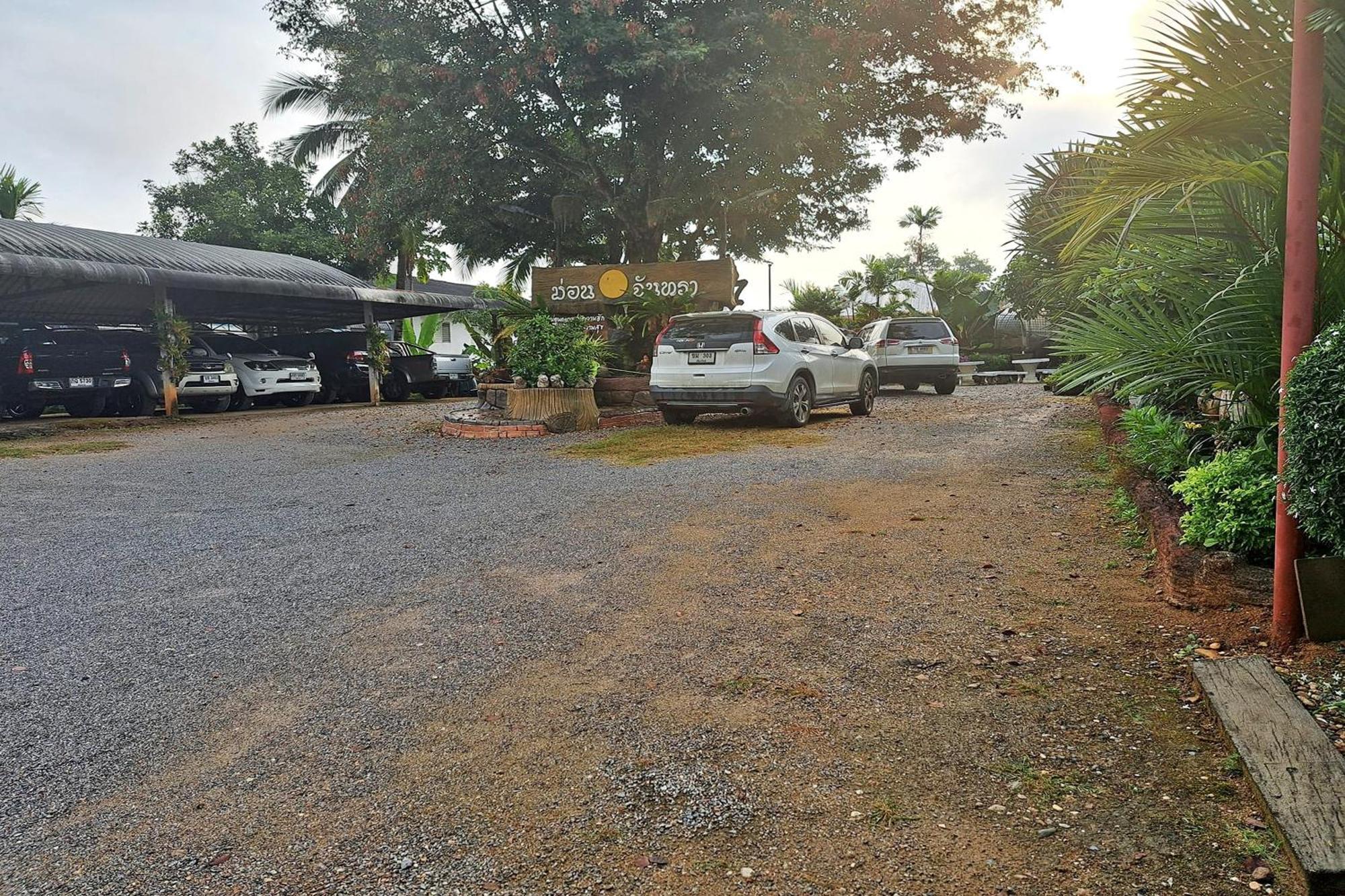 Huen Pak Mon Chantra Villa Chiang Rai Eksteriør billede